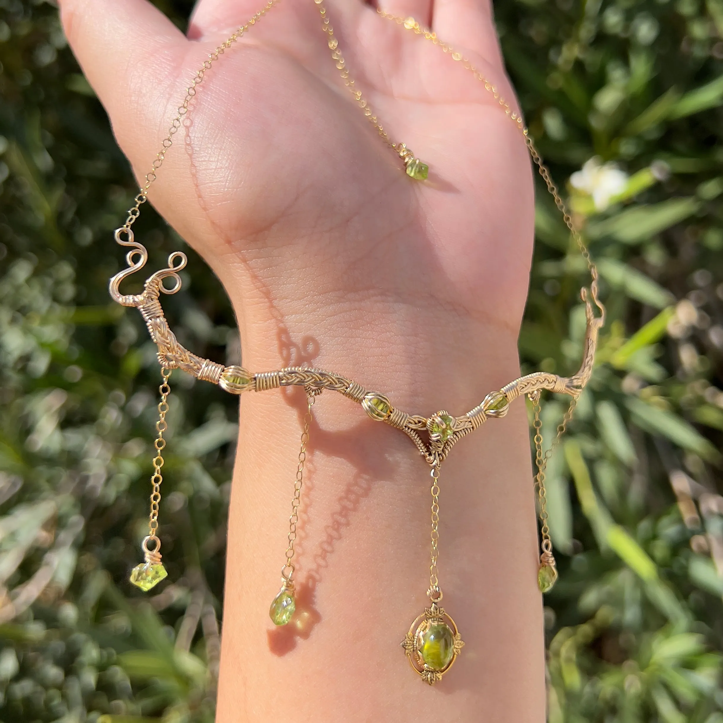 Astraea in Peridot 14KGF ✵