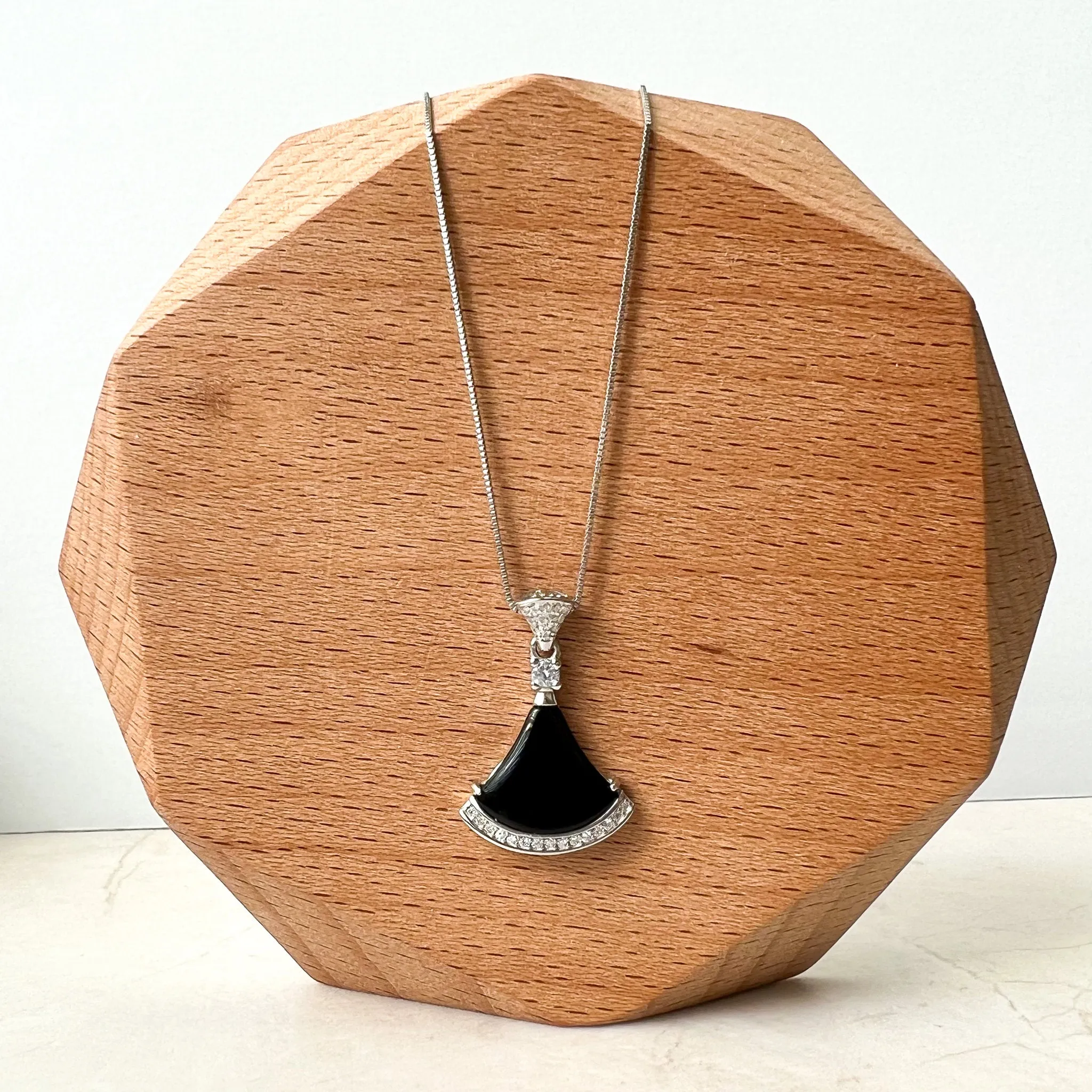 Black Onyx Agate Fan Skirt Sterling Silver Pendant, HST-0622-1668656844