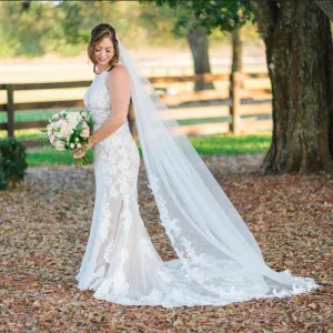 Long Lace Wedding Veil with Floral Applique on Train VG2022 Long Lace Wedding Veil with Floral Applique on Train VG2022