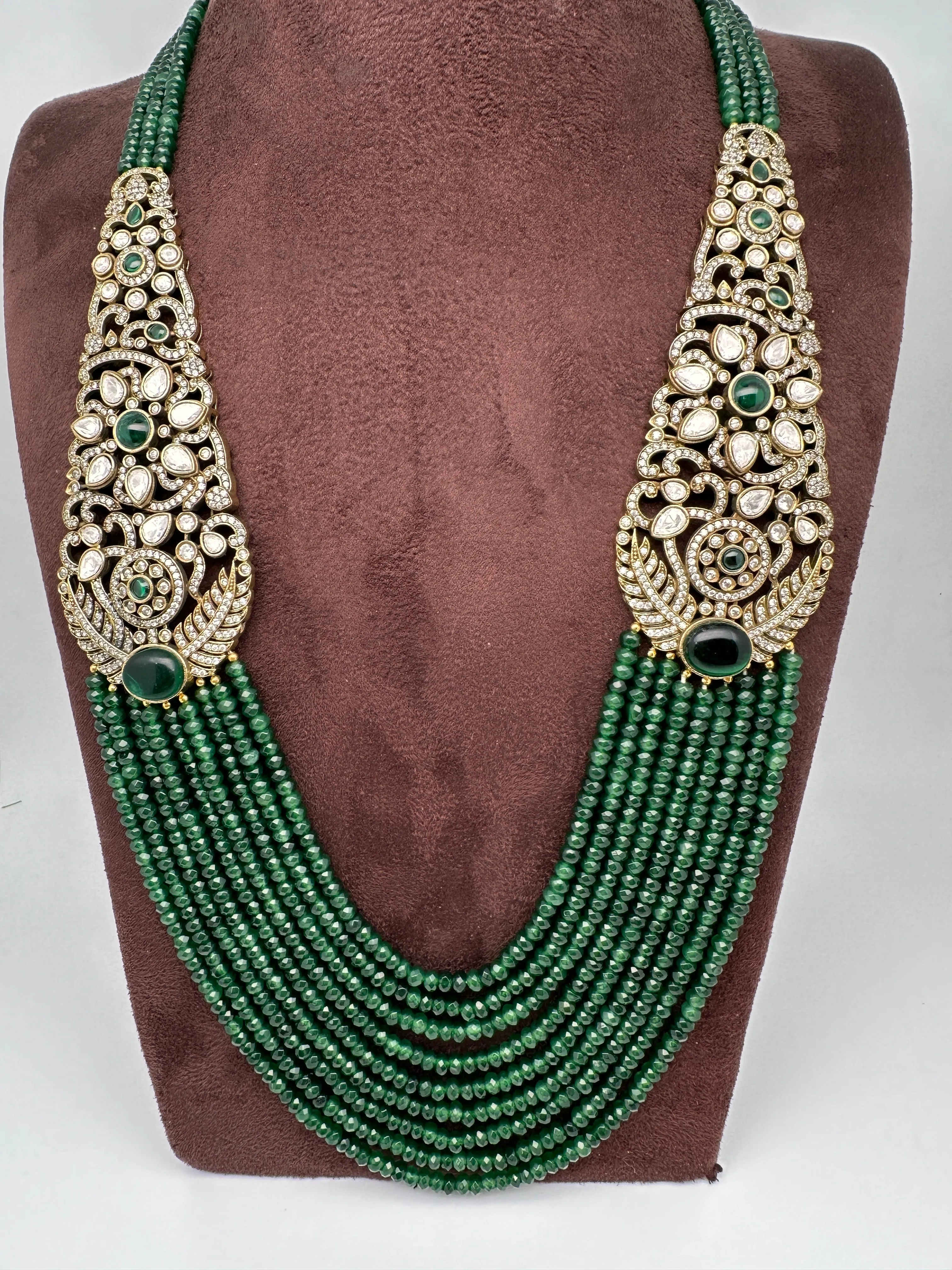Victorian Kundan Side Brochuer Green Onyx Beads Necklace